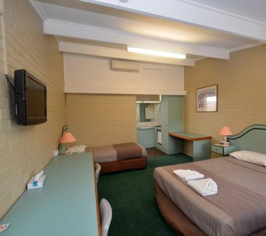 Parkview Motor Inn