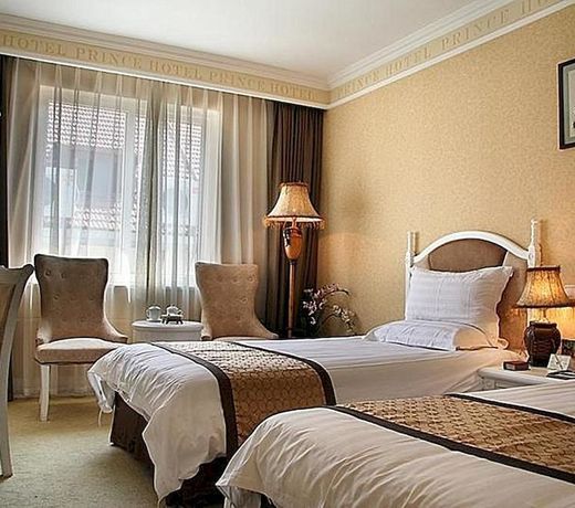 Zhanqiao Prince Hotel