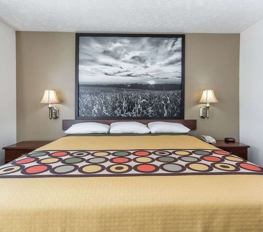Super 8 by Wyndham Alma