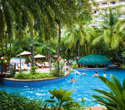 LaCosta Seaside Resort Hotel Sanya