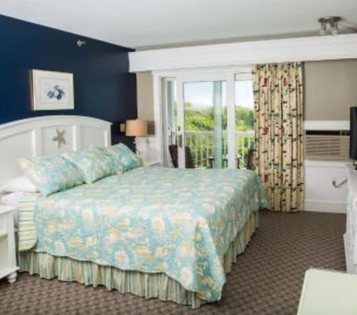 Strawberry Hill Seaside Inn
