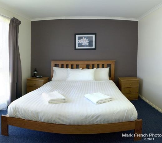Woodbyne Resort