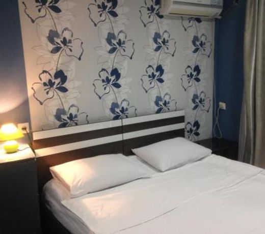 Meidani Guest house
