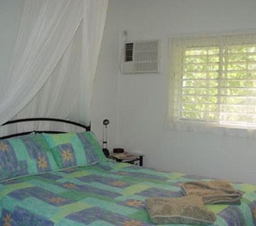 Coral Sea Retreat Bed & Breakfast
