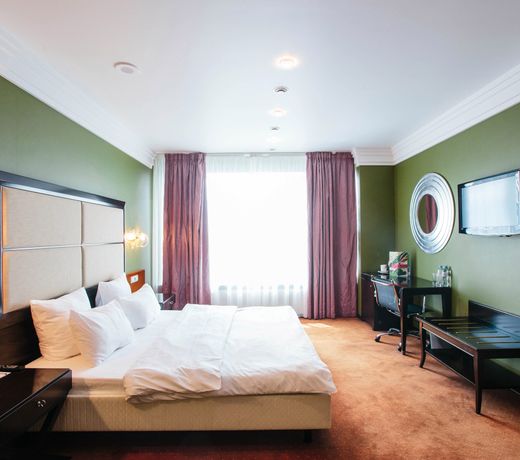 Park Inn by Radisson Izhevsk Hotel