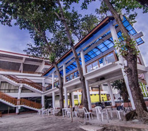 Apple Tree Resort and Hotel