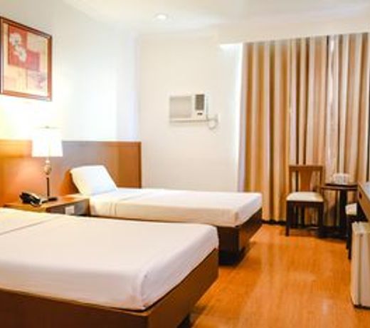 De Luxe Hotel