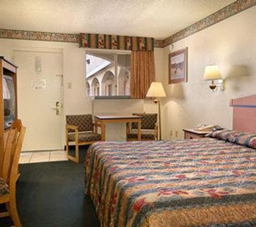Night Inn