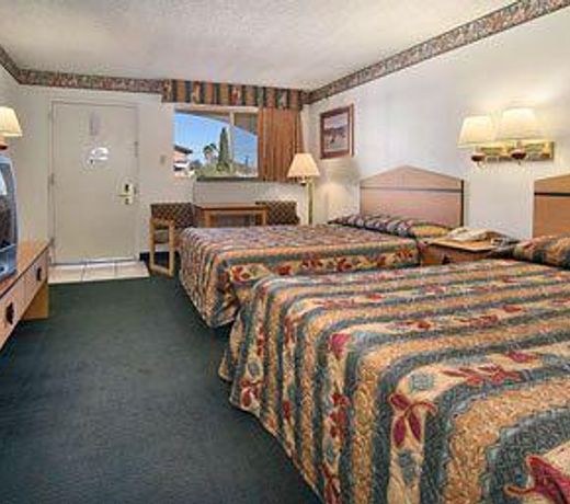 Night Inn