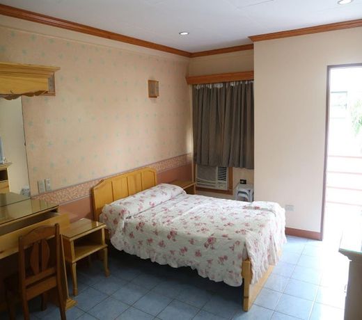 Middleton Apartelle