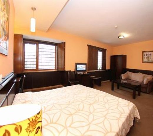 Hotel Ego