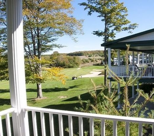 Chief Golf Cottages