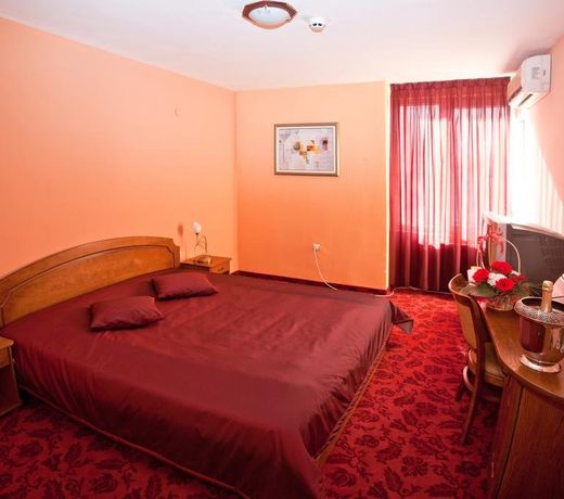 Hotel BLVD 7