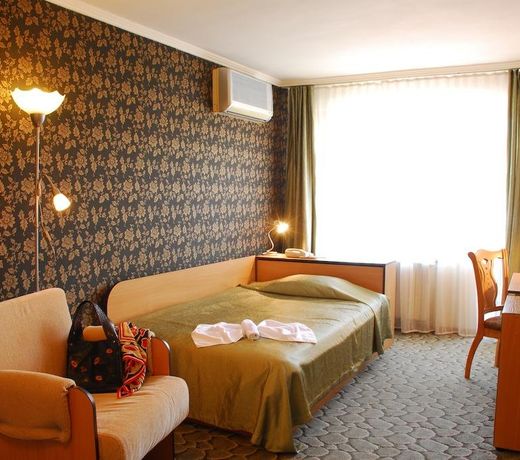 Noviz Hotel