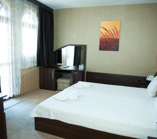 Globus Hotel
