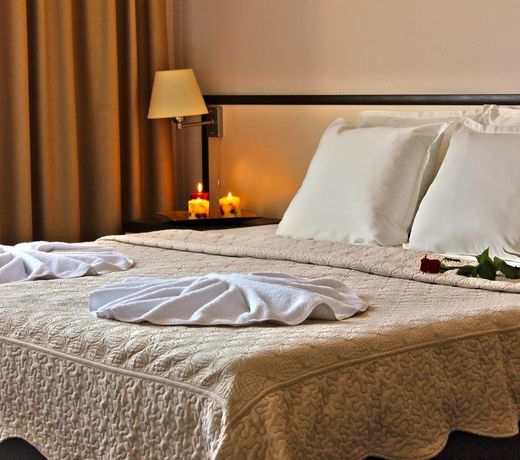 Kendros Hotel