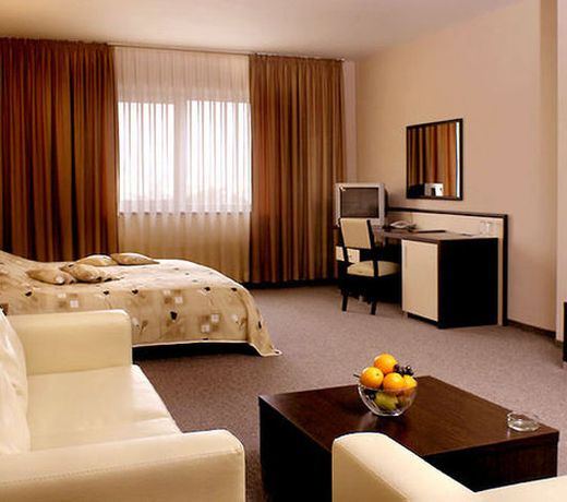 Kendros Hotel