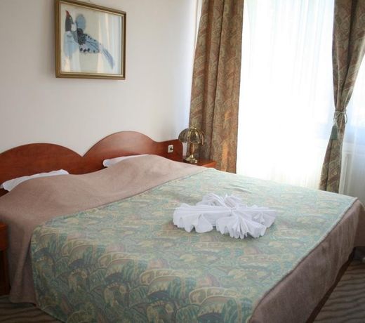 HOTEL NICOL