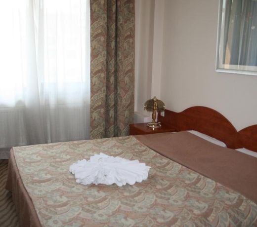 HOTEL NICOL