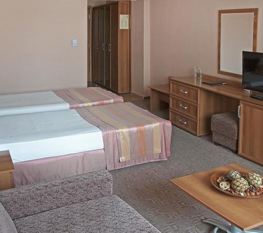 Hotel Real