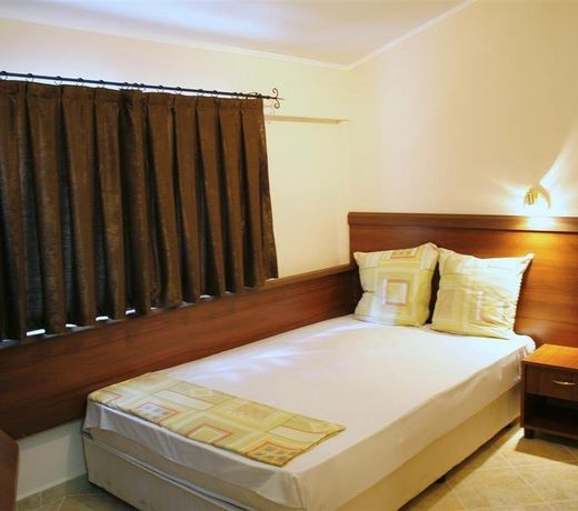 Hotel Allur