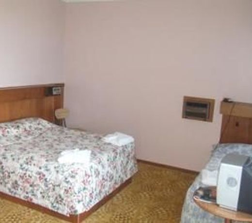 Somerset Hotel