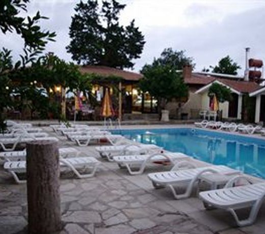 Leda Beach Hotel