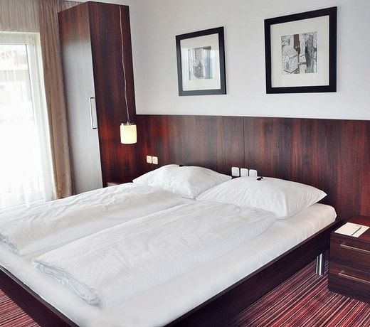 eduCARE Hotel