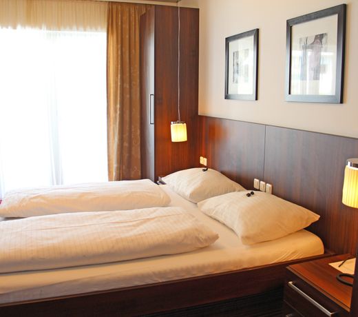 eduCARE Hotel
