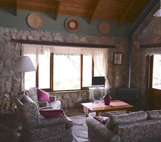 Broken Gum Country Retreat