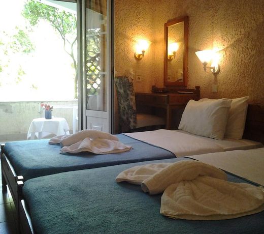 Paradise Hotel