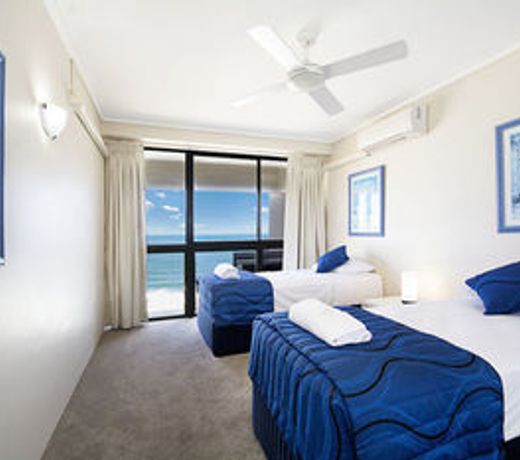 Clubb Coolum Beach Resort