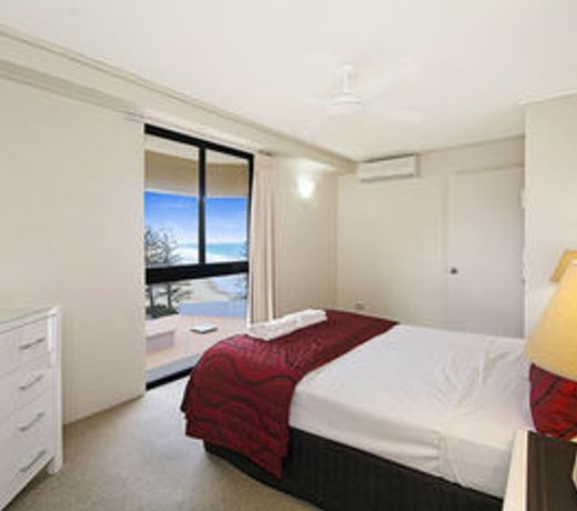 Clubb Coolum Beach Resort