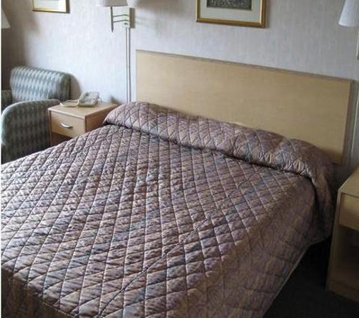 RED CARPET INN FORT DIX