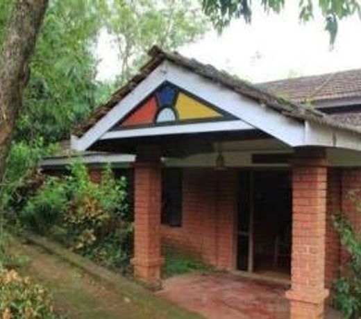 OM BEACH RESORT