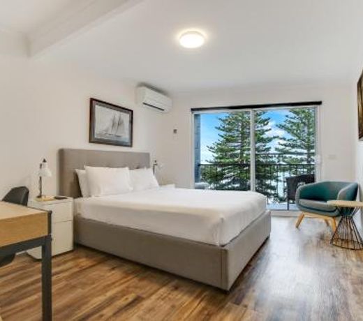 North Pier Hotel