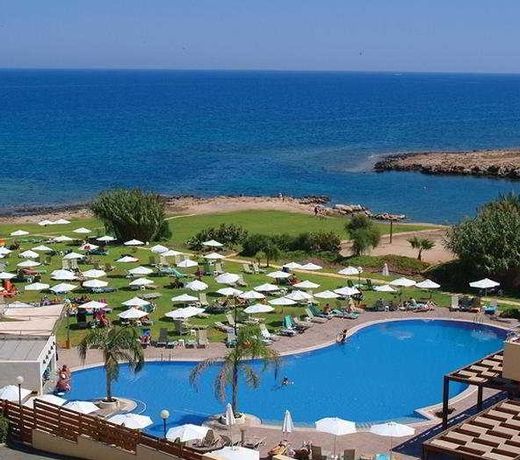 KOUZALIS BEACH