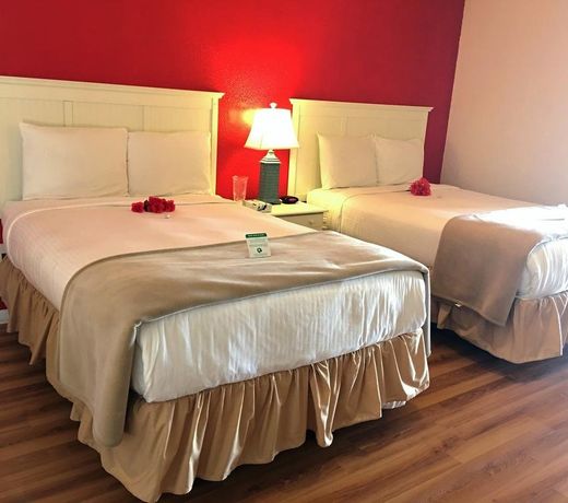 Island Sun Inn & Suites - Venice, Florida Historic Downtown & Beach Getaway