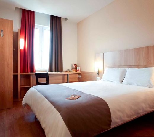 ibis Sibir Omsk Hotel