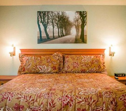 Stratford Inn