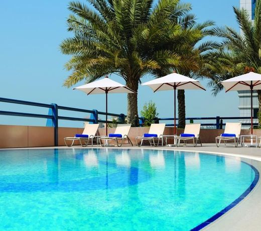 Dubai Marriott Harbour Hotel And Suites