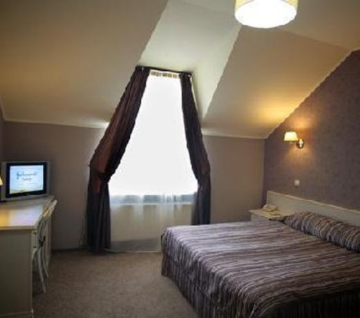Diligence Hotel