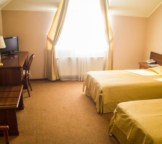 Diligence Hotel