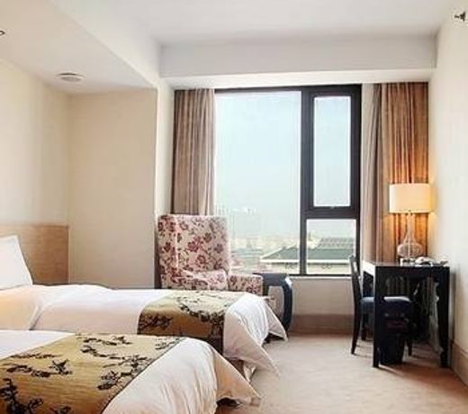 Fortune Hotel