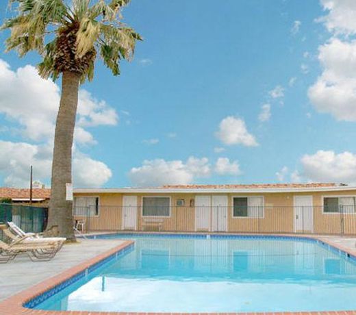 Tropic Motel