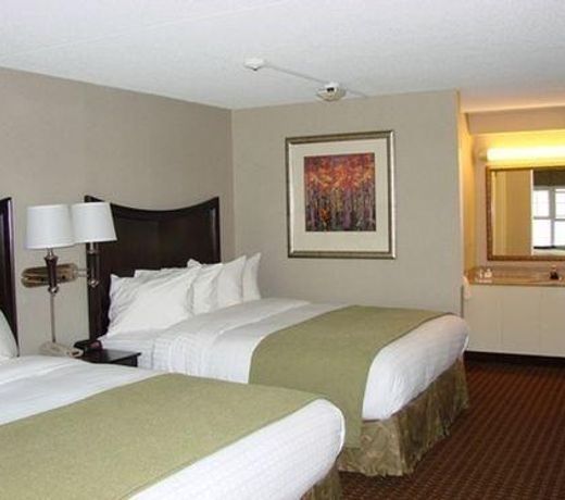 Rockport Inn and Suites