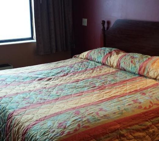 BRIDGEVIEW INN