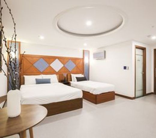 Bucheon Theme Park Tourist Hotel