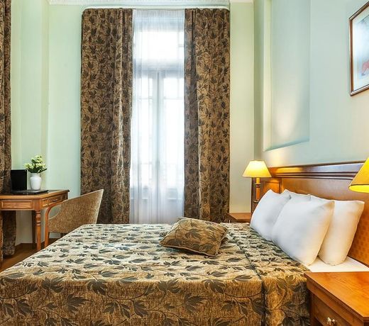 Minerva Premier Hotel