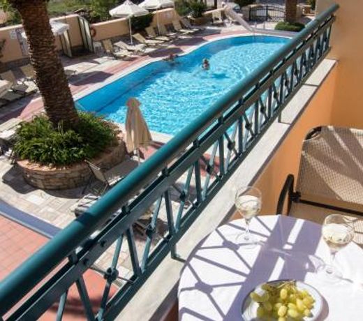 Lefktron Hotel